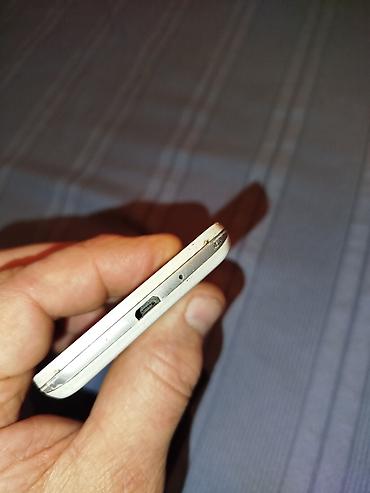 Уюлдук телефондор жана аксессуарлар: LG L90 Dual D410, Колдонулган, түсү - Ак, 2 SIM — 2
