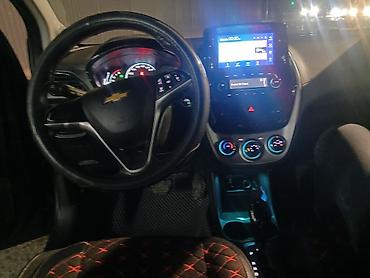 Chevrolet: Chevrolet Spark: 2017 г., 1 л, Вариатор, Бензин, Хэтчбэк — 7