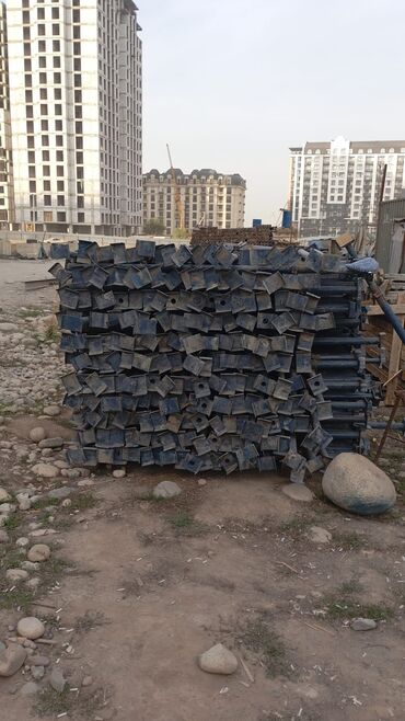 Аренда инструментов: Сдаю в аренду монолитные телескопические стойки — 10