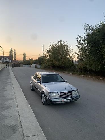 ауди с4 4 2: Mercedes-Benz W124: 1994 г., 2.2 л, Кол менен иштөөчү, Бензин, Седан — 3