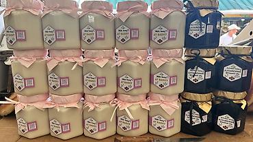 Мёд: Натуральный мёд в банках, несколько вкусов. Ассортимент: - Майский — 24