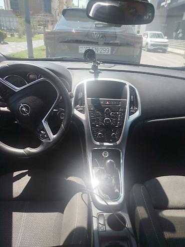baqaji: Opel Astra: 1.4 l | 2011 il 310000 km Universal — 6