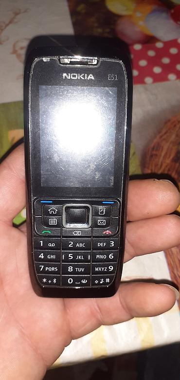 Nokia: Nokia E51, 2 GB, rəng - Qara, Düyməli — 2