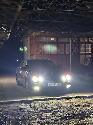 Mercedes-Benz: Mercedes-Benz E-Class: 2000 г., 2.4 л, Автомат, Бензин, Седан — 4