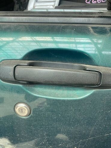 субару форестер: Ручка двери внешняя Subaru Forester SF5 2.0 БЕНЗИН 1998 перед. прав