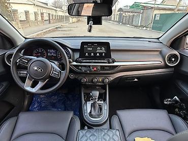 Kia: Kia K3: 2019 г., 1.6 л, Вариатор, Бензин, Седан — 5