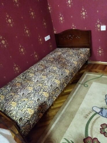 tek krafat: Односпальная кровать, С подъемным механизмом, С матрасом, Без выдвижных ящиков