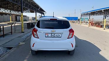 дево нексия 1: Chevrolet Spark: 2019 г., 1 л, Автомат, Бензин, Хэтчбэк — 3