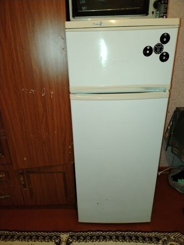 sumqayıt soyuducu: 2 qapılı Atlant Soyuducu Satılır, rəng - Ağ