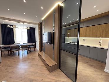 Yeni tikili: Satılır 3 otaqlı yeni tikili 118 m², Gənclik m. Kateqoriya Yeni — 6