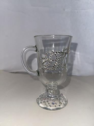 karaca qab: Fincanlar, Şüşə — 2