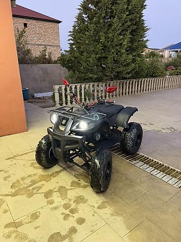 moto mator: Akumlyator,arxa qabaq isiqlar, guzguler, paketnikler, qaz tormuz — 1