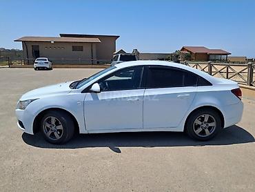 Chevrolet: Chevrolet Cruze: 1.6 л | 2011 г. 280000 км Седан — 8
