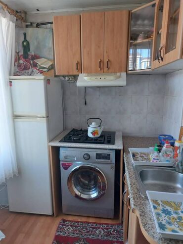 Uzunmüddətli kirayə mənzillər: Nərimanov metrosunun yaxınlığında 5 mertebeli binanın 3-cü — 2