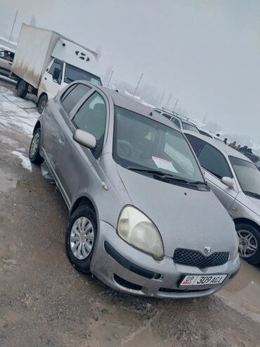 Toyota: Toyota Vitz: 2002 г., 1.3 л, Автомат, Бензин, Хэтчбэк — 1