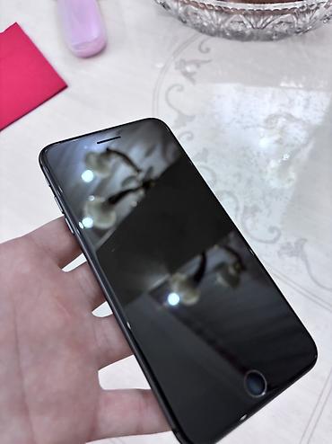 Apple iPhone: IPhone 8 Plus, 256 GB, Qara — 1