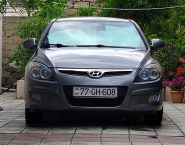 hundai matrix: Hyundai i30: 1.4 l | 2011 il Hetçbek