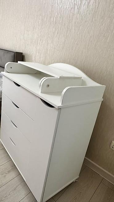детская кровать стол: Комод-пеленатор с выдвижной столешницей и отделением-колонкой - — 2