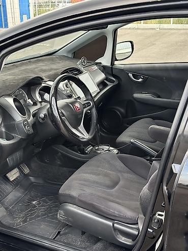 фит 2010 левый: Honda Jazz: 2010 г., 1.5 л, Автомат, Бензин, Хэтчбэк — 5