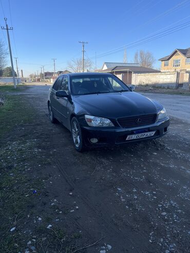 Lexus: Lexus IS: 2000 г., 2 л, Автомат, Бензин, Седан