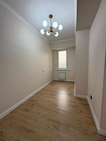 Продажа квартир: 3 комнаты, 92 м² — 16