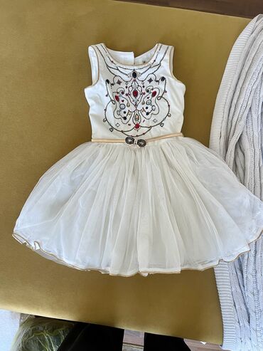 форма одежды: Детское платье, цвет - Белый, Б/у