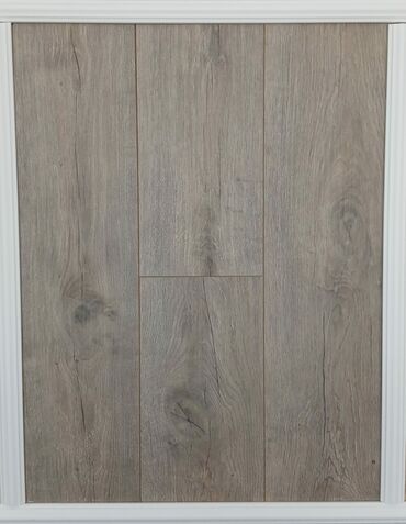 32 turba: Laminat, Sinif - 32