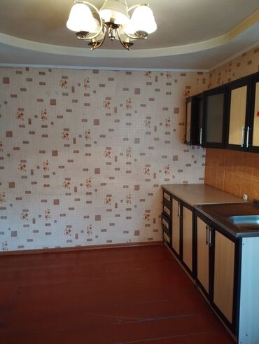 снять дом без хозяина: 30 м², 3 комнаты