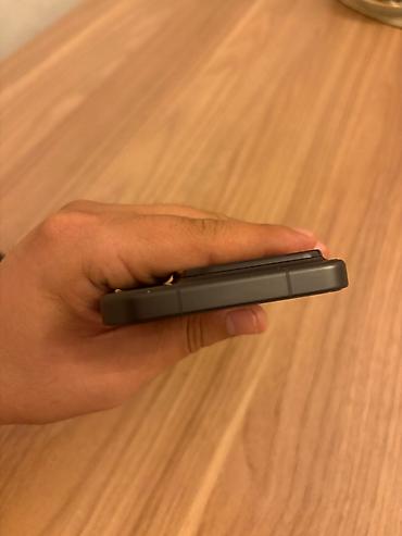 en ucuz macbook: Xiaomi 15, rəng - Qara, 
 Sensor, Barmaq izi, Simsiz şarj — 6