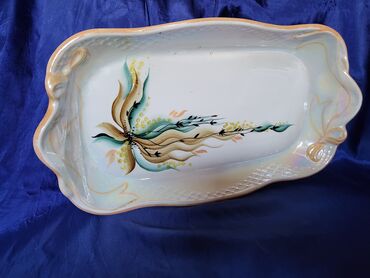 Ostalo posuđe: Oval kompletan rucni rad za serviranja itd. ruski 60,70te. Oval je na lalafo.rs — 3 Ostalo posuđe: Oval kompletan rucni rad za serviranja itd. ruski 60,70te. Oval je — 3