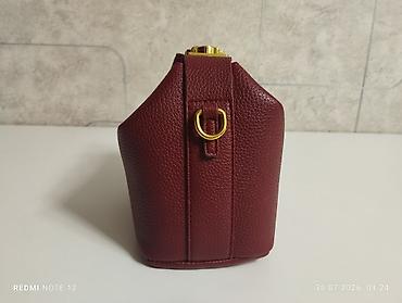 pull bear: Сумка miu miu, вишнёвого цвета с золотыми элементами, с двумя шнурами — 5