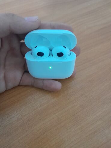 телефон редми 10 с: AirPods 3 люкс копия пользовался всего 1 день. С коробкой и c кабелью