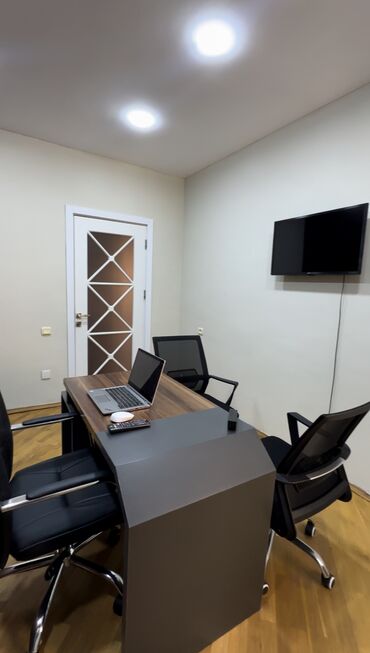 Ofislər: 🔹 Hazır gəlir gətirən Tədris Mərkəzi Satılır! Aylıq 3000 AZN subarendə — 7