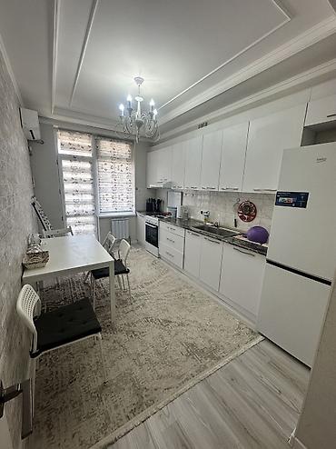 ломоносова: 1 комната, 46 м², ул. Ахунбаева / Бакаева 2 этаж, Евроремонт — 4