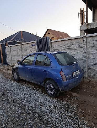 Nissan March: 2004 г.
