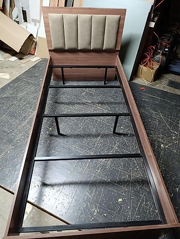 Односпальные кровати: Односпальная кровать, Новый, С мягким изголовьем, длина - 200 см — 8