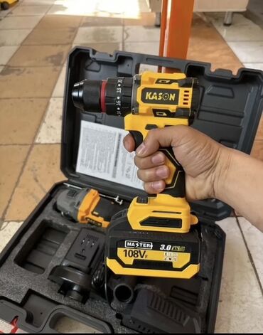 шуруповерт воркрафт: Аккумуляторные шуруповёрты/дрели в кейсе - Бренды на фото: KASON