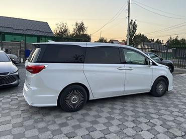 высокая крыша: Buick GL8: 2020 г., 2 л, Автомат, Бензин, Минивэн — 3