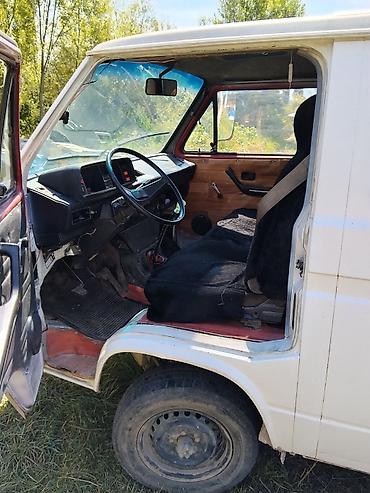 ск шерой: Volkswagen Transporter: 1983 г., 1.9 л, Механика, Дизель, Фургон — 4