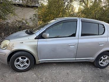 Toyota Vitz: 2004 г., 1 л, Автомат, Бензин, Хэтчбэк — 2