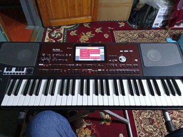 korg pa 700: Korg pa 700 satılır pakovkadı yeni alınıb 2 aydır 2600m