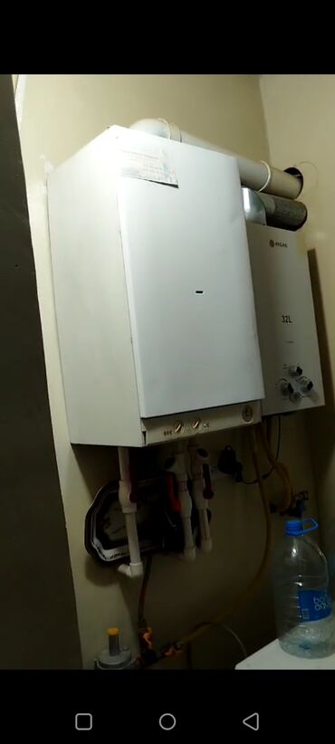 Uzunmüddətli kirayə mənzillər: Ramada plazanin yaninda humanitar kollecə bitisik 5 mərtəbəli binanin — 4