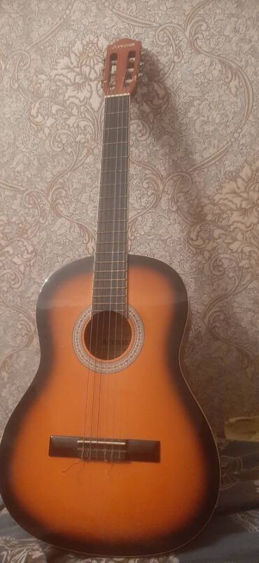 Digər: Yaxşi vezyetdedi giymeti 130 manat