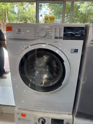 Soyuducu Paltaryuyan televizor vitrinlerin satış mərkəzi: Paltaryuyan maşın Electrolux, 6 kq, İşlənmiş, Avtomat, Qurutma var, Kredit var, Ödənişli çatdırılma