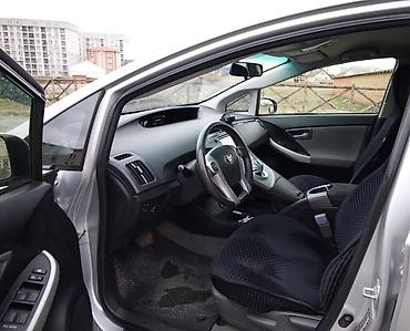 Toyota: Toyota Prius: 2012 г., 1.8 л, Вариатор, Гибрид, Хэтчбэк — 3