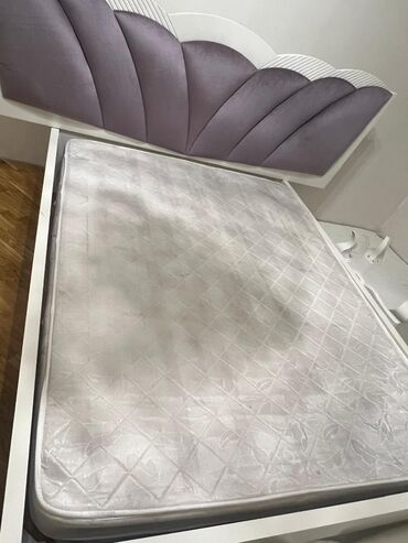 gözel şekiller: Б/у, Простой матрас, Двуспальное