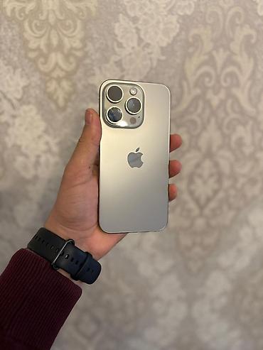 Apple iPhone: IPhone 15 Pro, Natural Titanium, Face ID — 1