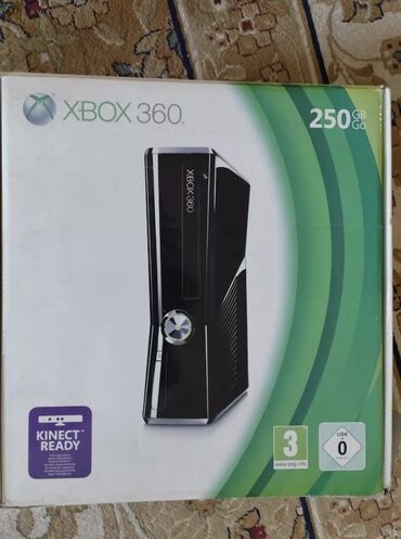 xbox wireless: Xbox 360 freestyle 3 250 GB,прошитая записано 30 игр, в комплекте все