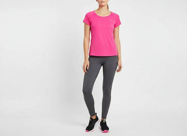 ubrania real madryt: Women`s T-shirt, size M