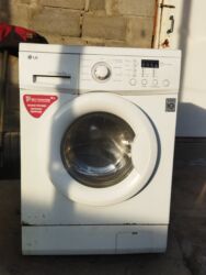 складная стиральная машинка: Стиральная машина LG, Б/у, Автомат, До 5 кг, Компактная